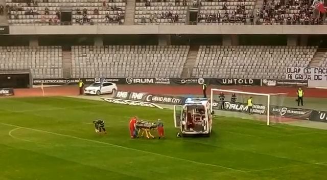 Accidentarea lui Mansour în meciul cu U Cluj