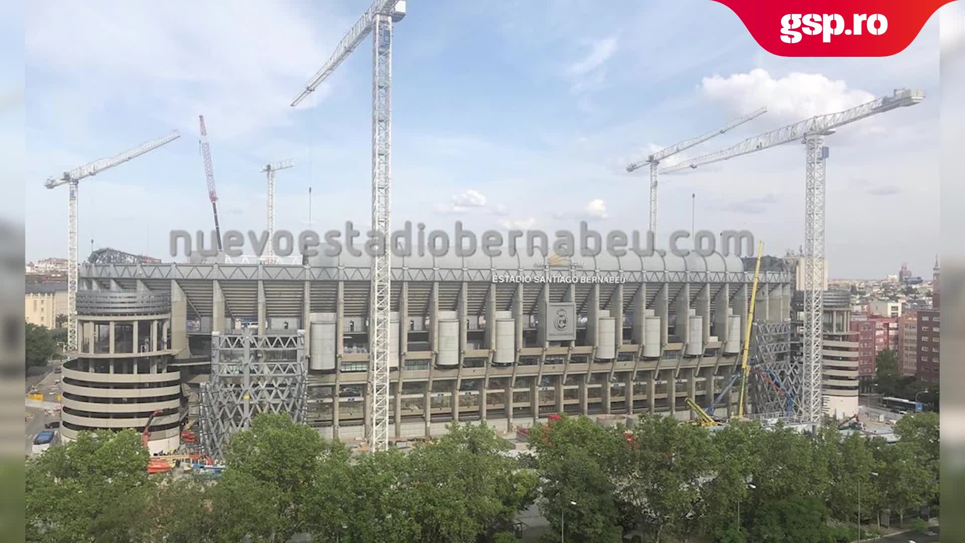  Stadionul Santiago Bernabeu, casa lui Real Madrid, este în curs de modernizare